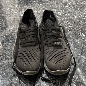 Crocs LiteRide 360 Pacer Sneakers